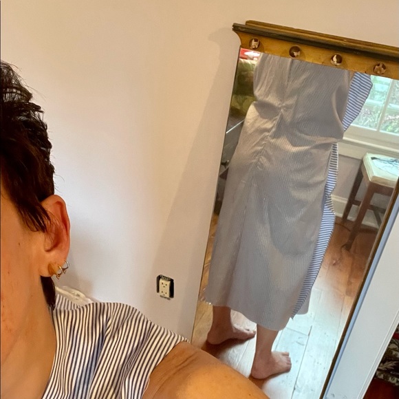 Carven blue pinstripe 100% cotton dress. Ruffled. Beautiful & comfortable. EU36 - Picture 14 of 14